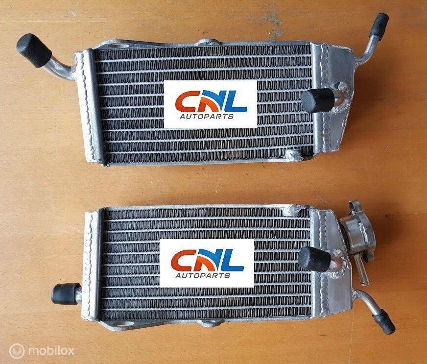 Radiateur Yamaha YZ125 YZ125K YZ125L 1983 radiator, Motoren, Nieuw, Ophalen of Verzenden