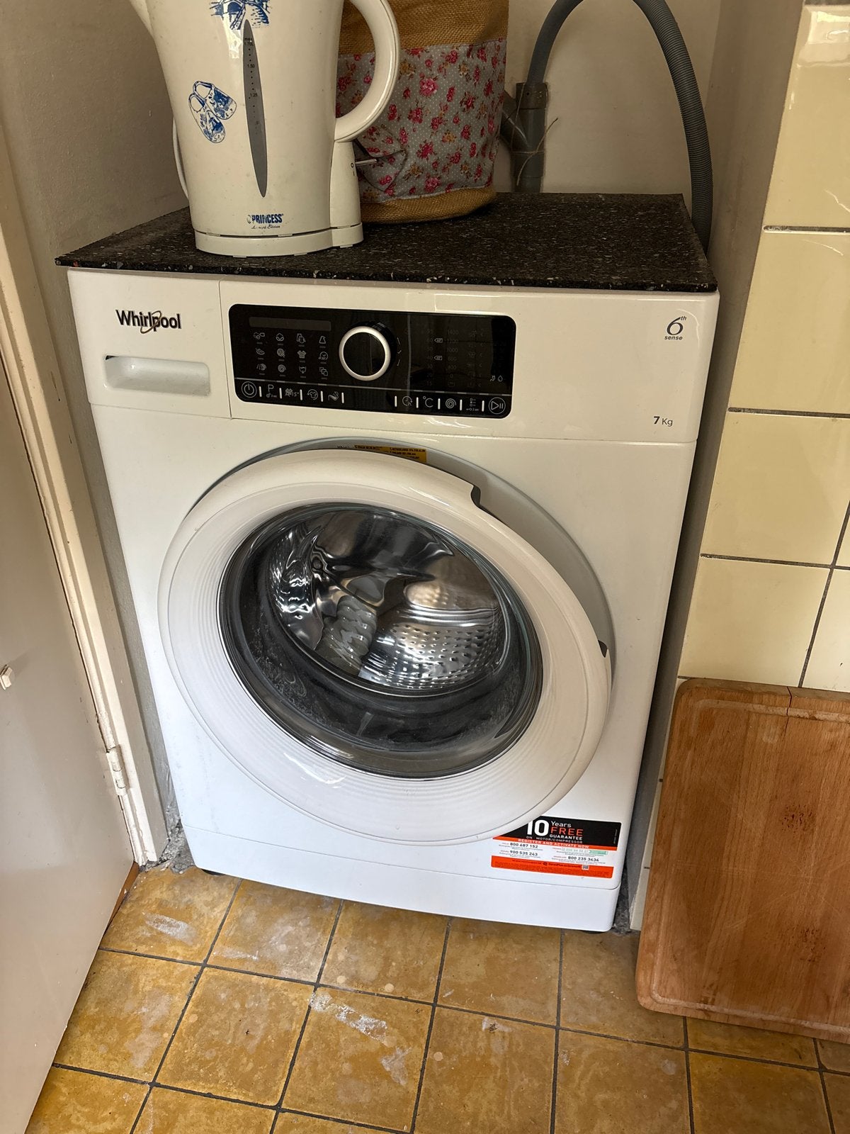 Whirlpool Wasmachine 6th sense 7kg MOET WEG, Ophalen, Gebruikt, Handwasprogramma, Voorlader