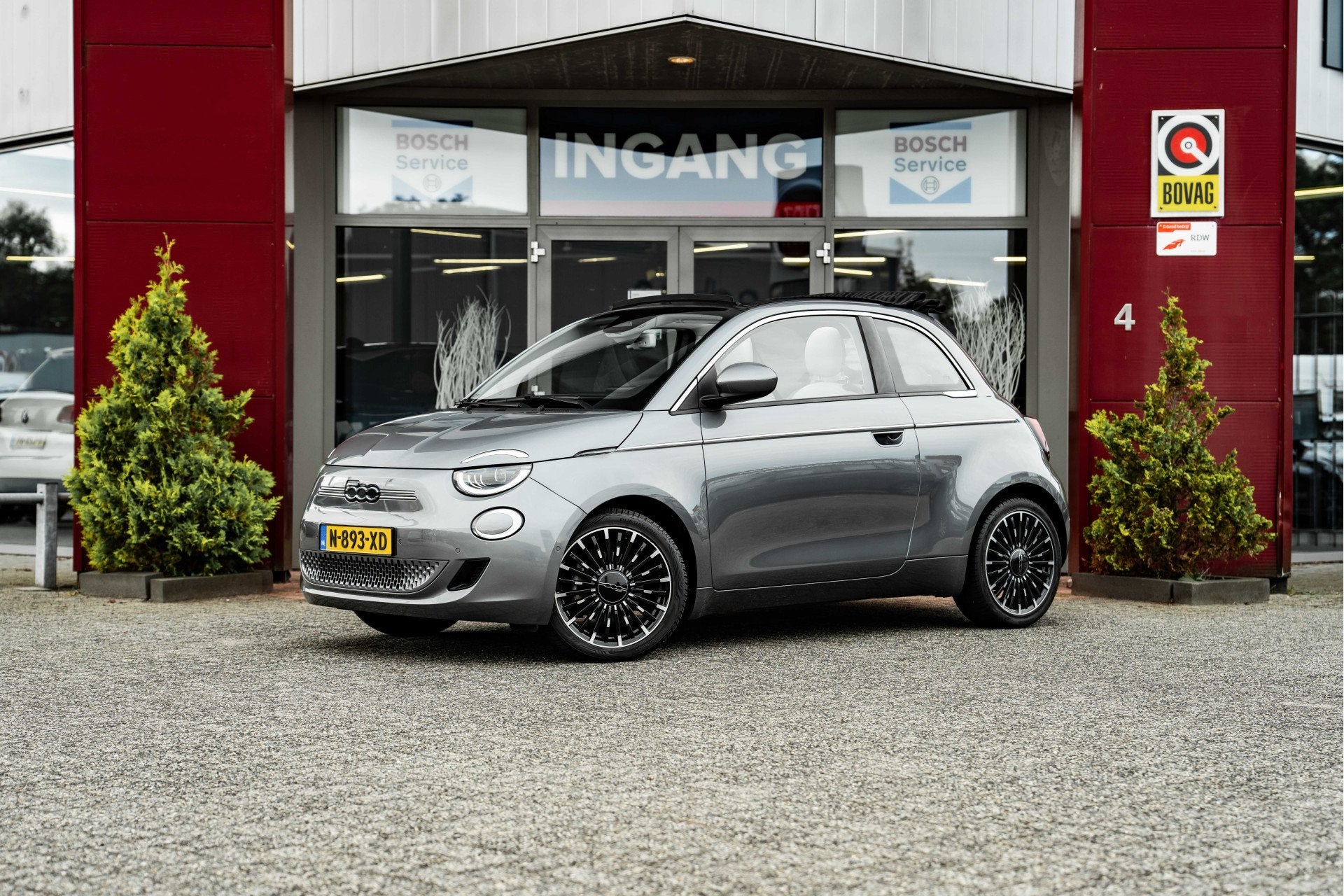 Fiat 500C La Prima 42 kWh | ACC | Apple Carplay/Android Auto, Auto's, 4 stoelen, Zilver of Grijs, Te koop, 42 kWh
