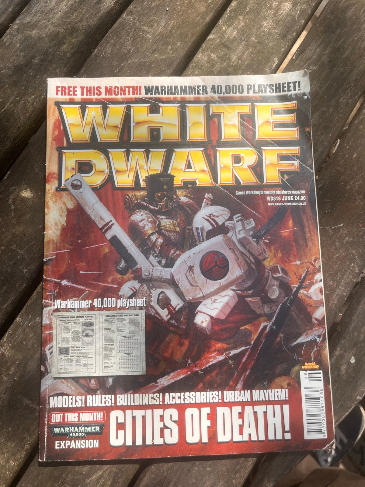 White Dwarf 318 - Juni 2006 (Warhammer 40.000 Playsheet), Ophalen of Verzenden, Gelezen, Overige typen