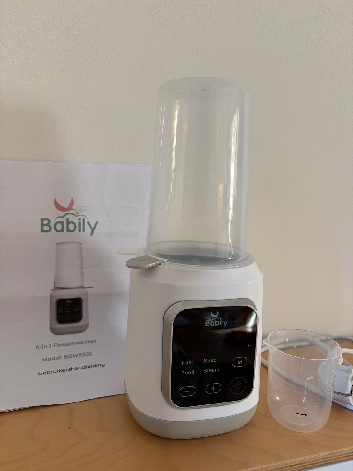 Babily 6-1 flessenwarmer model BBW9302, Ophalen of Verzenden, Zo goed als nieuw, Flessen- of potjesverwarmer