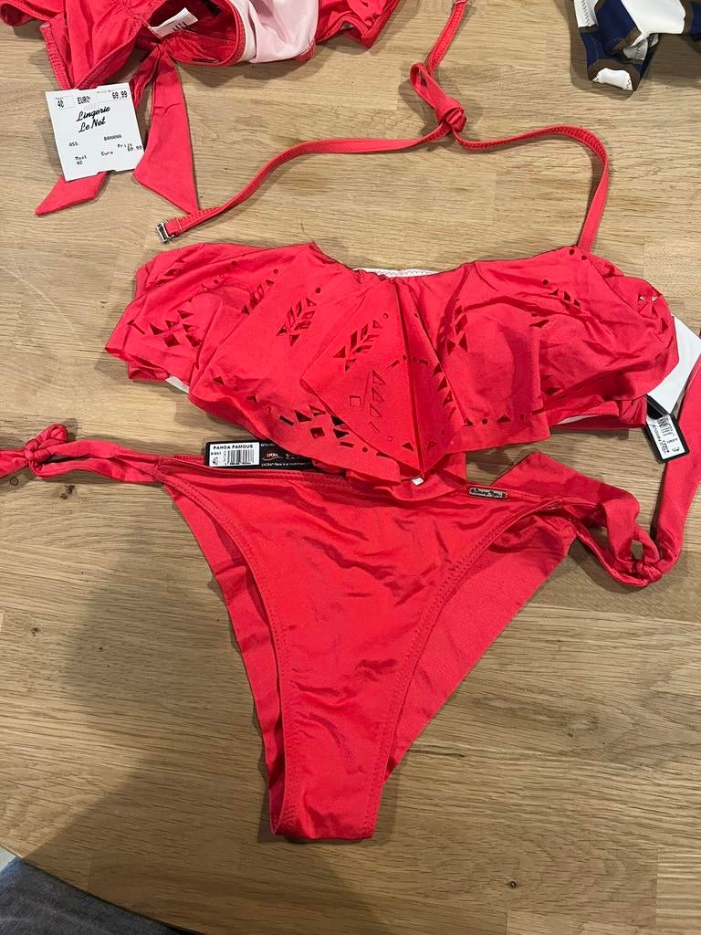 Banana moom bikini maat 36 38 NIEUW!! Nu 15.-, Kleding | Dames, Badmode en Zwemkleding, Ophalen of Verzenden, Nieuw, Bikini