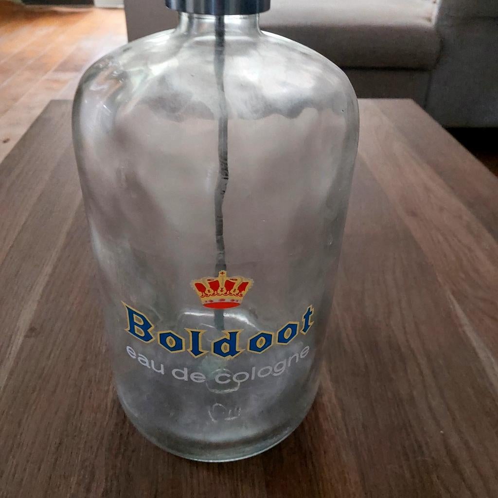 Grote Boldoot eau de cologne fles met pomp, Ophalen