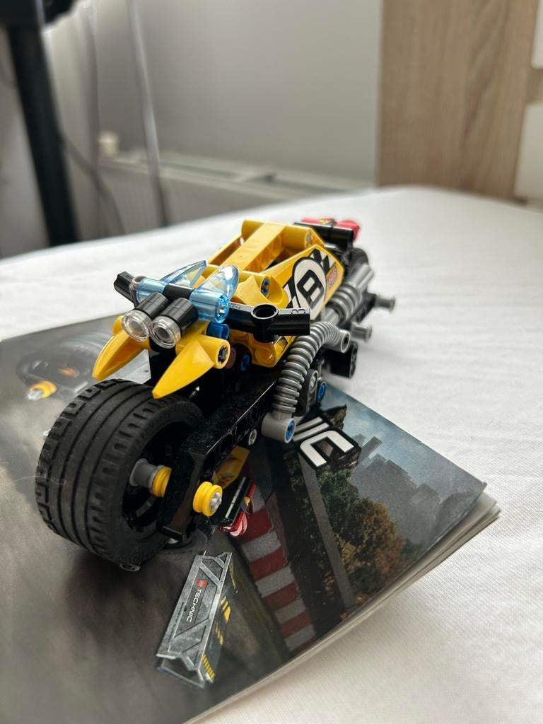 LEGO Technic Motorfiets (42036) - Zo goed als nieuw, Lego, Ophalen of Verzenden, Zo goed als nieuw, Technic
