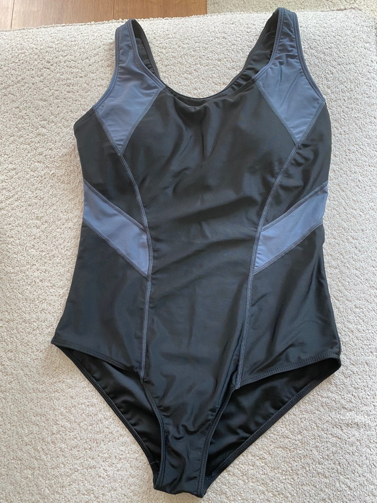Badpak maat L, Kleding | Dames, Badmode en Zwemkleding, Ophalen of Verzenden, Zo goed als nieuw, Zwart, Badpak