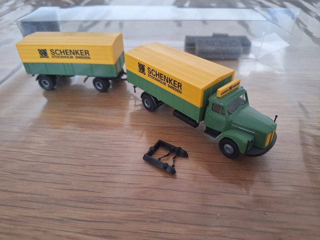 Brekina Scania 110 Schenker Sweden, Ophalen, Zo goed als nieuw, Bus of Vrachtwagen, Brekina