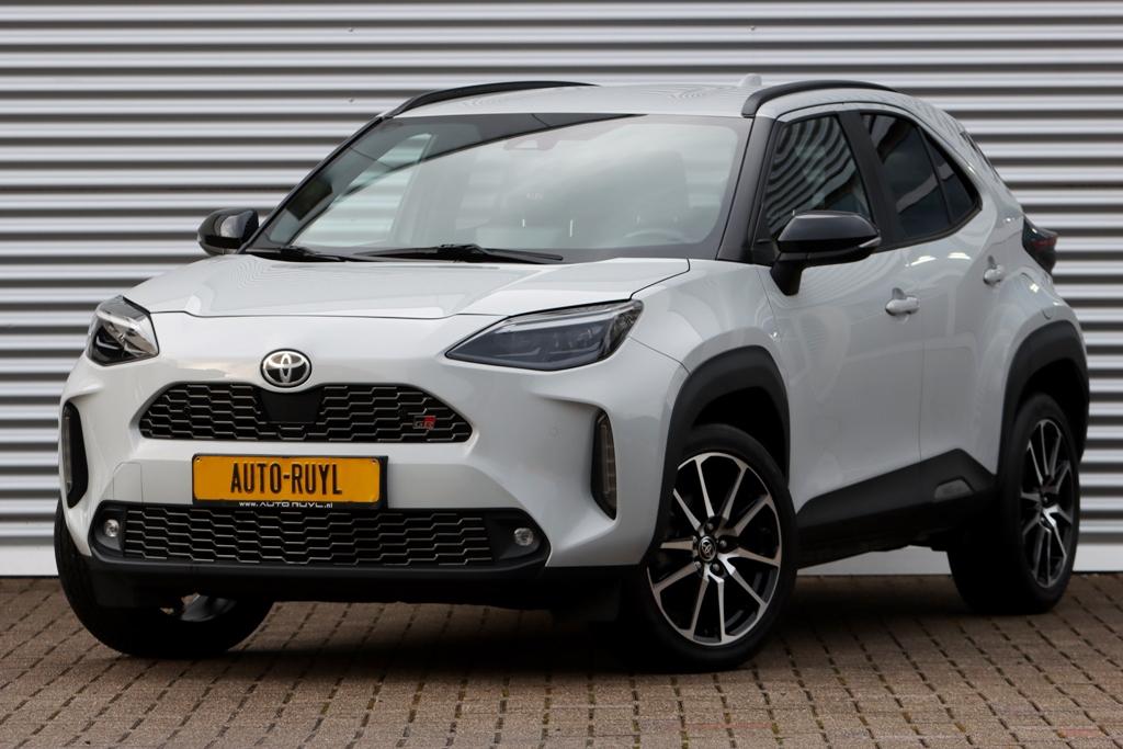Toyota Yaris Cross 1.5 Hybrid GR Sport Ceramic Gray Metallic, Auto's, Toyota, Bedrijf, Te koop, Yaris Cross, ABS, Achteruitrijcamera
