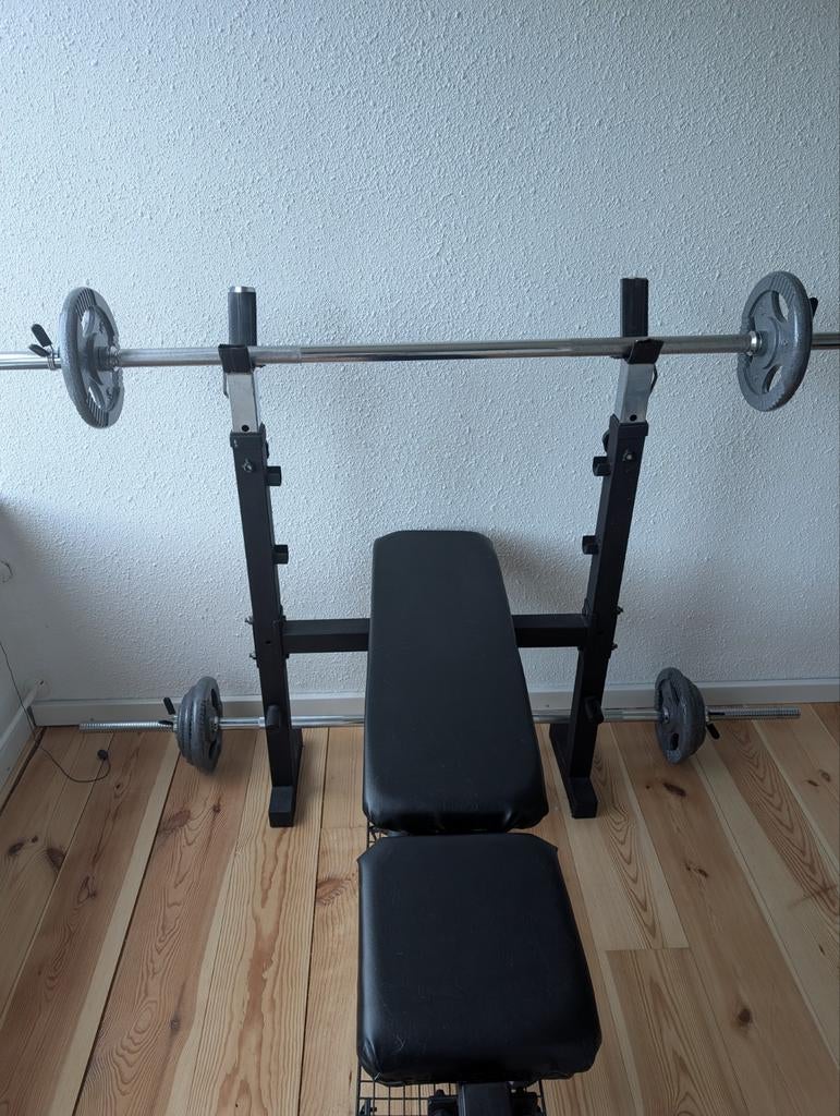 Drukbank evt met barbell en gewichten, Ophalen of Verzenden, Fitnessbank