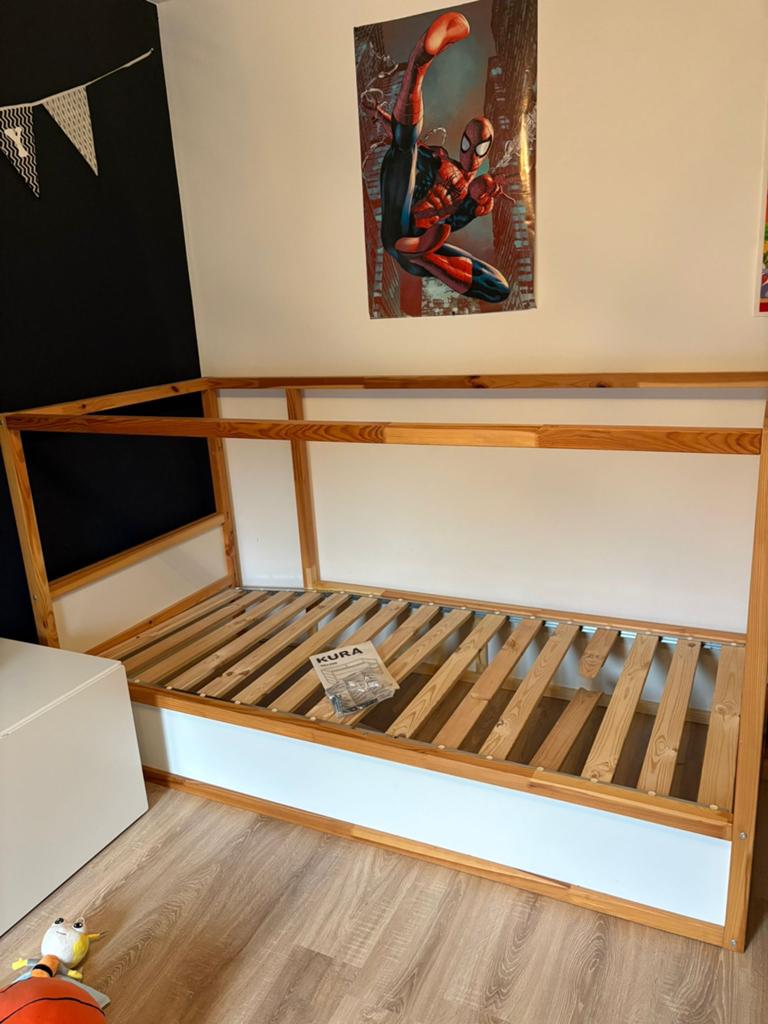 IKEA Kura omkeerbaar bed, Kinderen en Baby's, Kinderkamer | Stapelbedden en Hoogslapers, Ophalen of Verzenden, Zo goed als nieuw