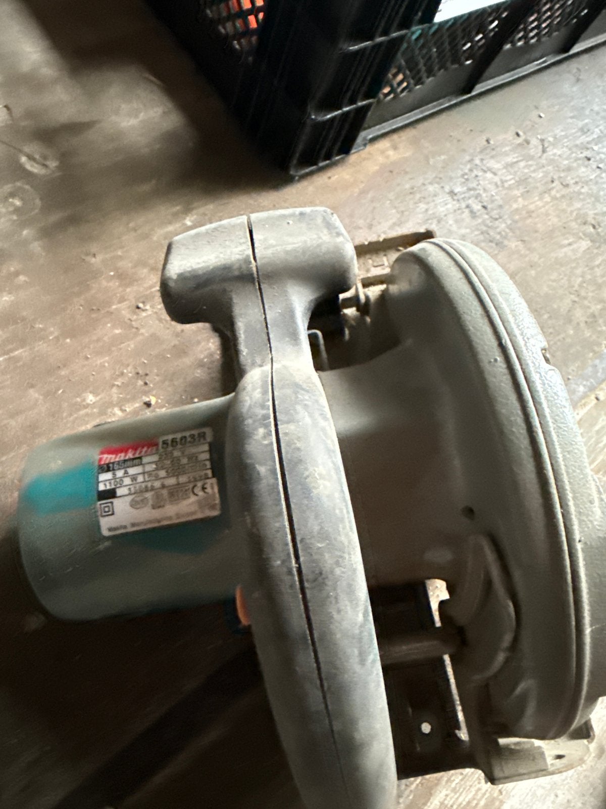 Makita 5603R Cirkelzaag - 1100W, 165mm zaagblad, Gebruikt, Cirkelzaag, 600 tot 1200 watt, Ophalen of Verzenden