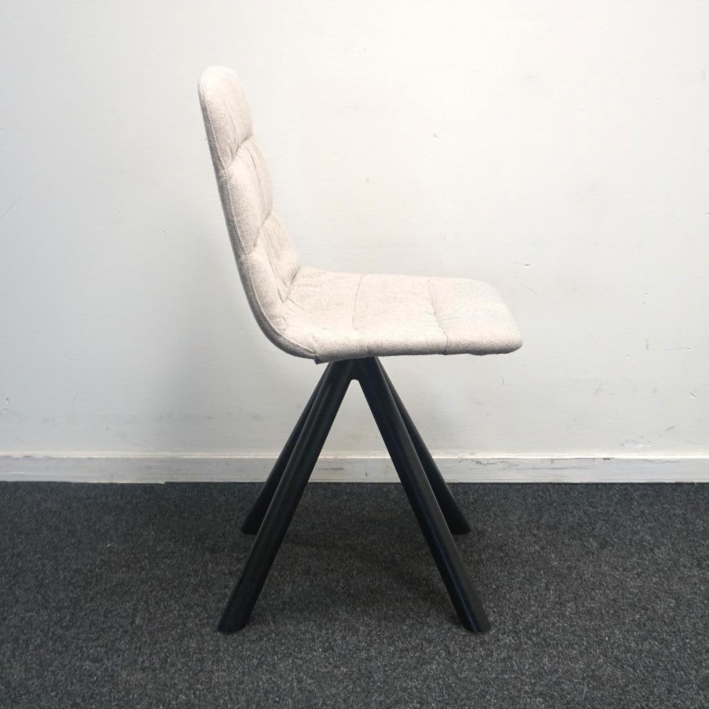 Viccarbe Maarten Soft Upholstery Design Stoelen | Beige, Gebruikt, Overige kleuren, -, -