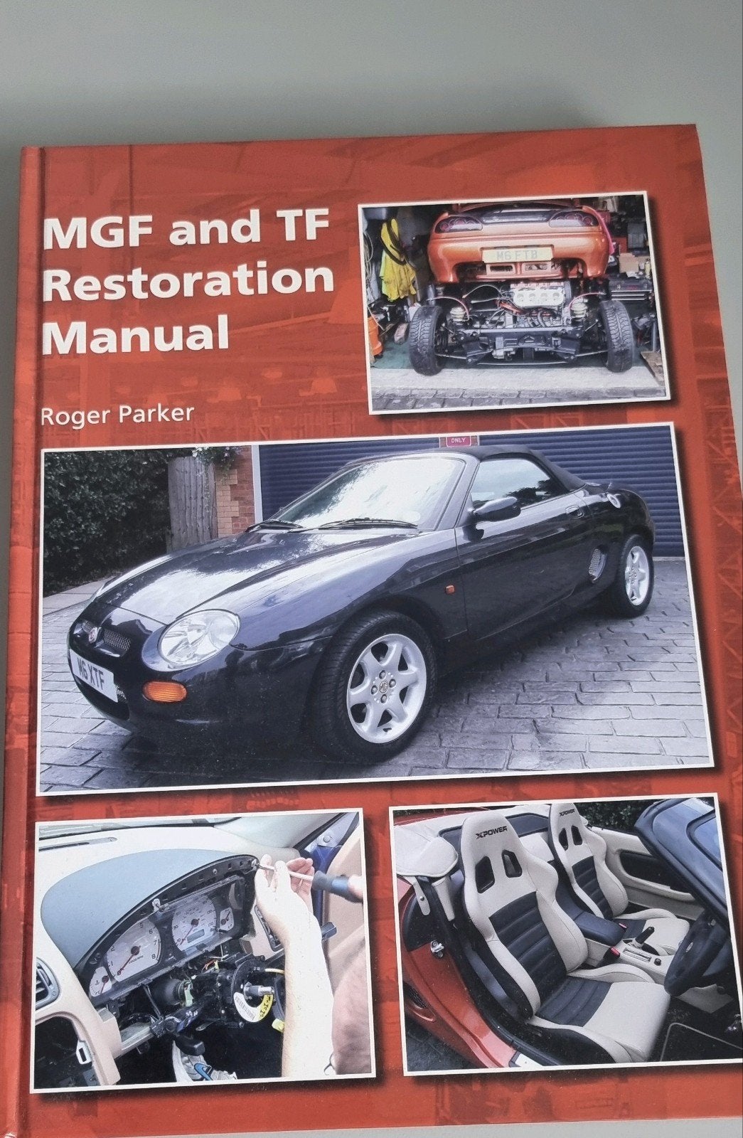 MGF en TF Restauratie Handboek - Roger Parker, Boeken, Ophalen, Zo goed als nieuw, Overige merken, Roger Parker