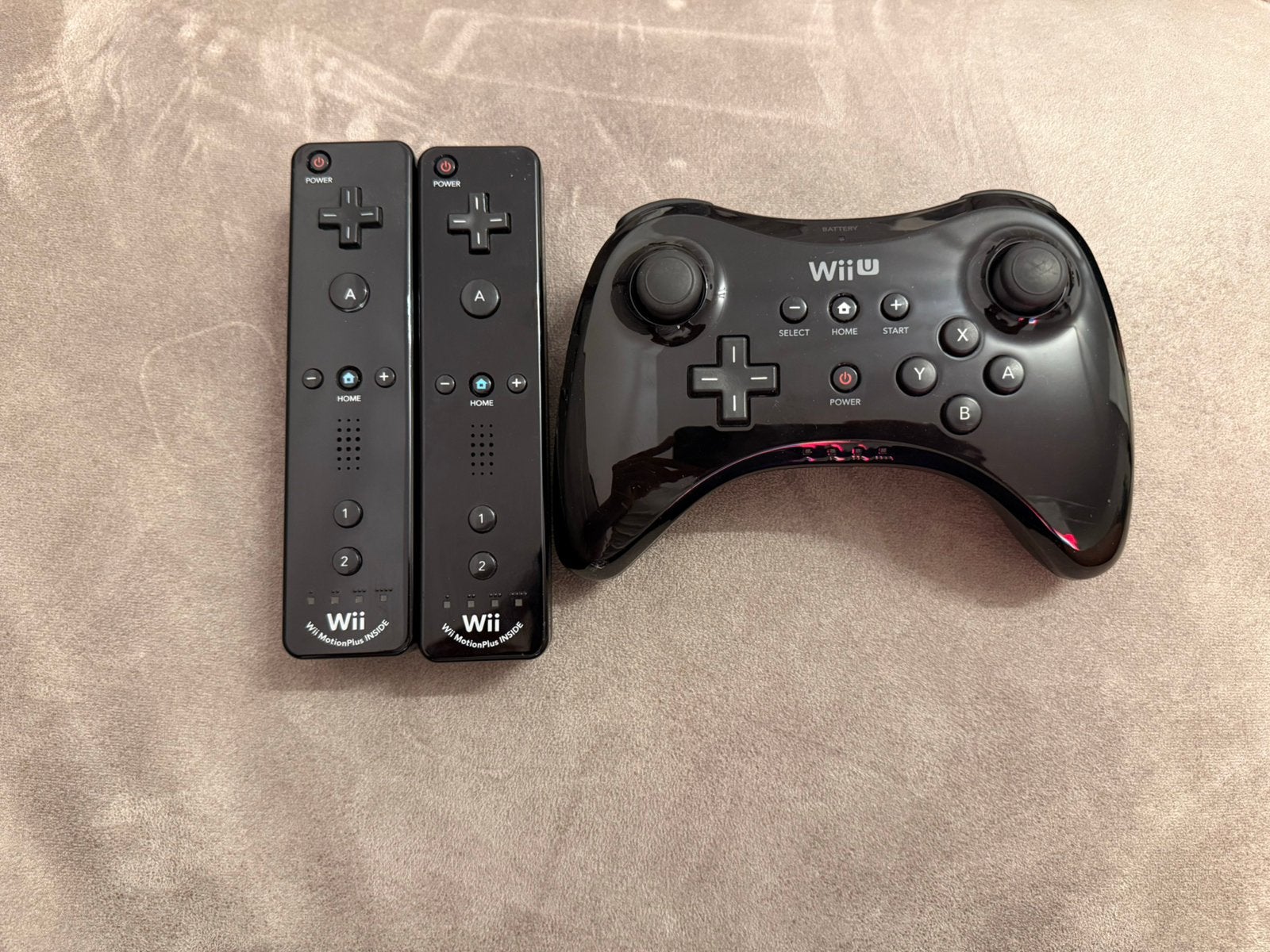 Originele Wii+ controllers & Pro Wii U controller, Ophalen of Verzenden, Zo goed als nieuw, Wii, Wii-mote of Nunchuck