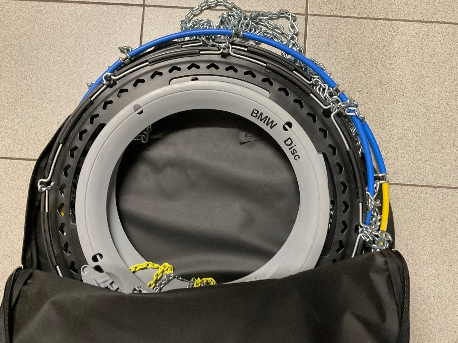 BMW Disc sneeuwkettingen, oa i4, maten 17, 18, 19 inch, nw, Auto diversen, Sneeuwkettingen, Ophalen, Zo goed als nieuw