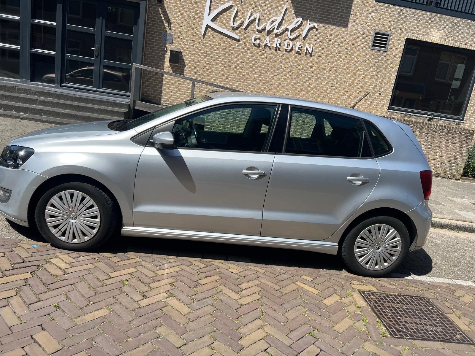 Volkswagen Polo 1.2 TDI 55KW BM 2011 Grijs, Voorwielaandrijving, 74 pk, 1199 cc, 96 €/maand