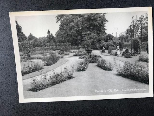Rosarium Hengelo Bernhard plantsoen, Ophalen of Verzenden, 1960 tot 1980, Ongelopen, Overijssel