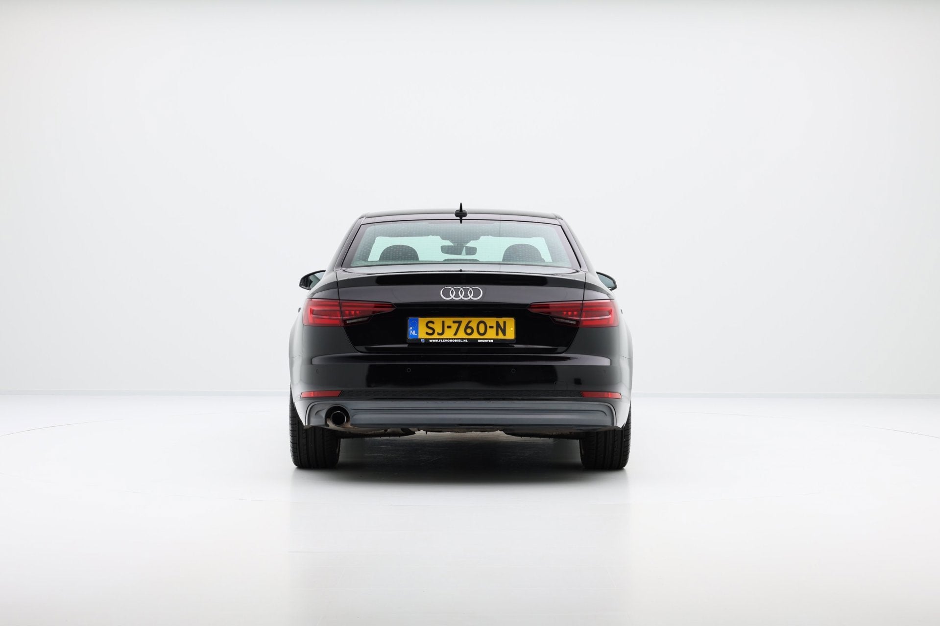 Foto 9 van Audi A4 Limousine 1.4 TFSI 150PK Sport S-line Aut. Navi|Half