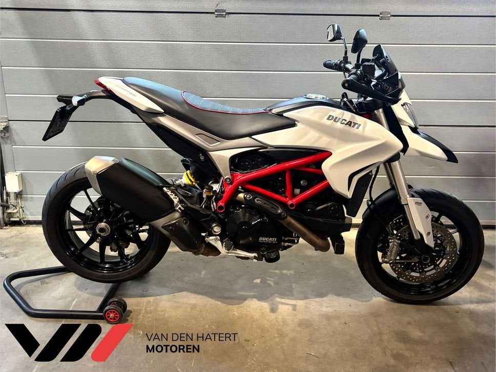 DUCATI HYPERMOTARD 939 #BTW-motor #dealer onderhouden, DUCATI, 2 cilinders, Motorrijbewijs A, Bedrijf