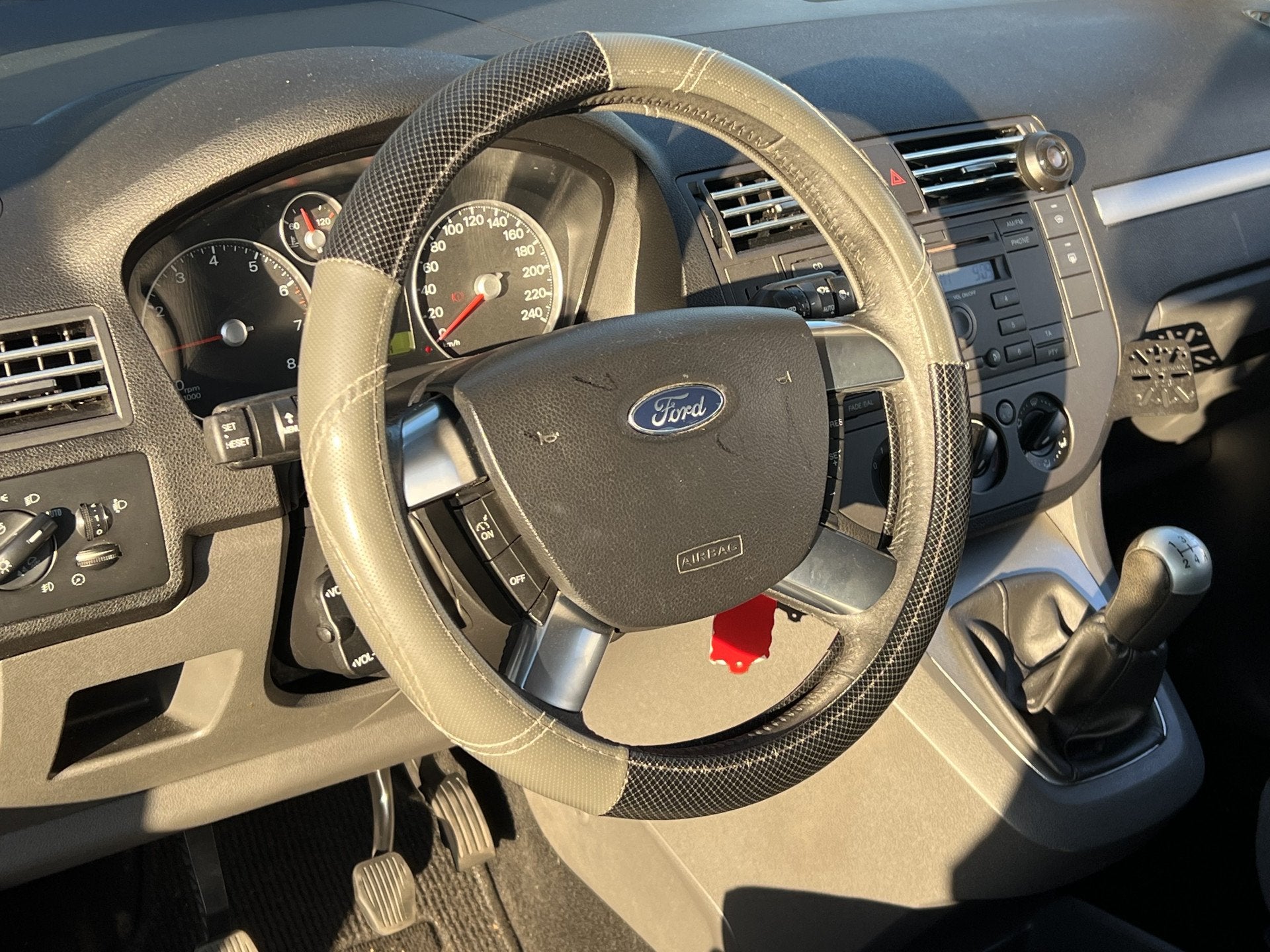 Ford Focus C-MAX 1.8-16V First Edition | APK 12-06-2027 | Ai, Voorwielaandrijving, Stof, Gebruikt, 4 cilinders