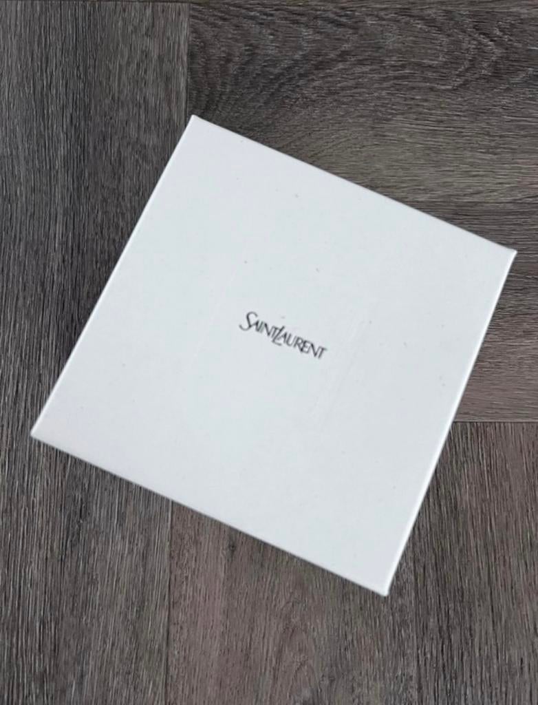 Saint Laurent doos - origineel, Ophalen of Verzenden, Zo goed als nieuw, Verpakking