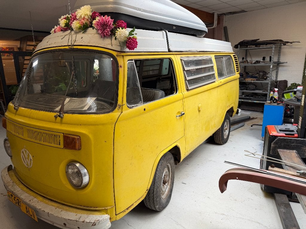 VW T2 Westfalia camper, Auto's, Oldtimers, Achterwielaandrijving, Overige carrosserieën, Volkswagen, Geel