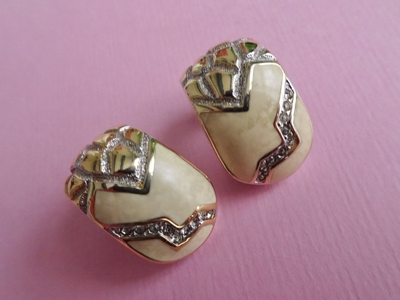 jwg Vintage 70s 80s Deco creme emaille oorbellen zilver goud, Verzenden, Overige materialen, Oorbellen, Verguld