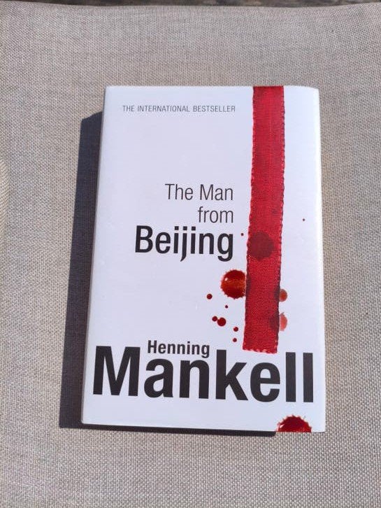 Gesigneerd boek: The Man from Beijing - Henning Mankell, Europa overig, Zo goed als nieuw, Henning Mankell, Ophalen of Verzenden
