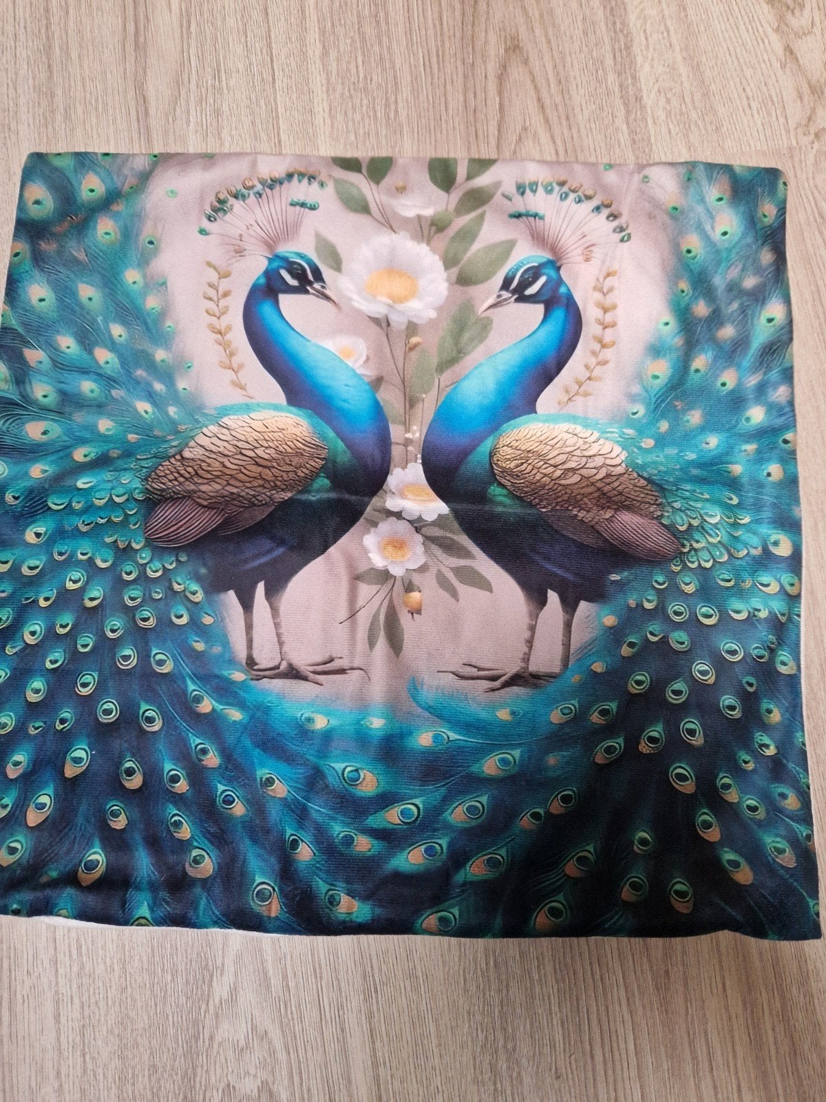 2 x Nieuwe kussenhoezen " 2 PAUWEN" pauw, Wasbaar, Meerkleurig, Nieuw, Ophalen of Verzenden
