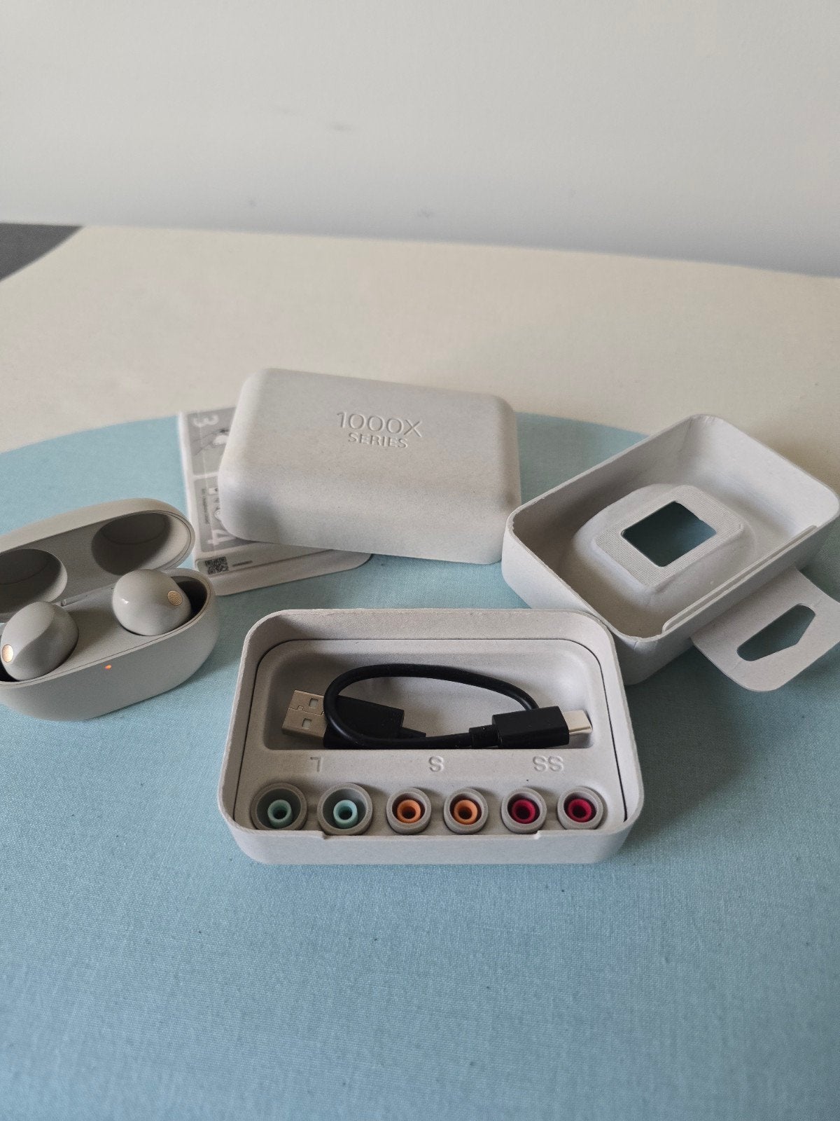Sony WF-1000XM5 In-ear Koptelefoon - Zo goed als nieuw, Audio, Tv en Foto, Koptelefoons, Zo goed als nieuw, In-ear, Sony, Grijs