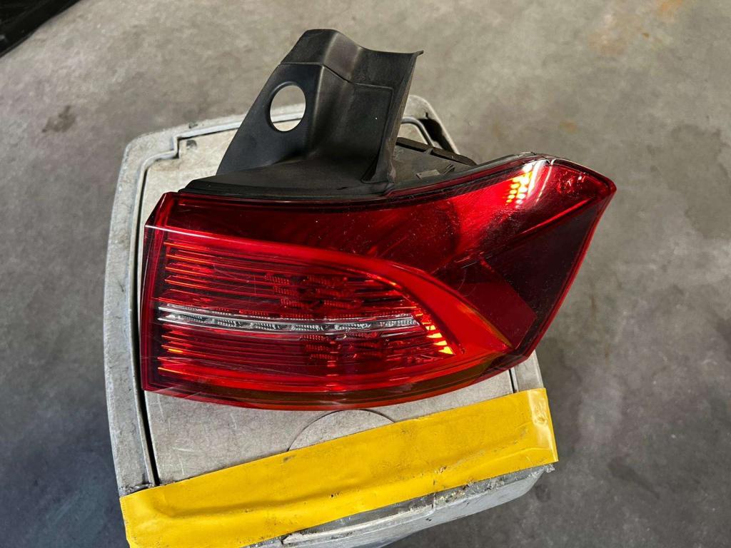 achterlicht passat b8 led rechts 3g9945208j  2014-2019, Gebruikt, Duitsland, Volkswagen, Info@volkswagen.com