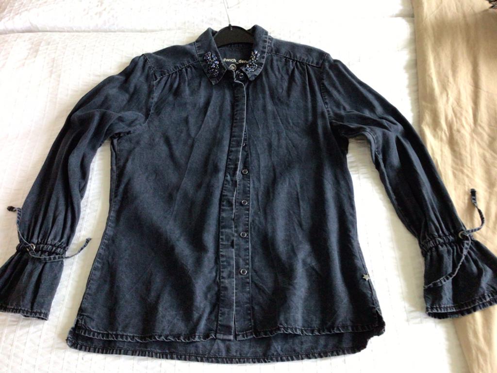 Denim blouse mt 36 Sandwich luxe met kristallen studs kraag, Ophalen of Verzenden, Zo goed als nieuw, Maat 36 (S), Blauw