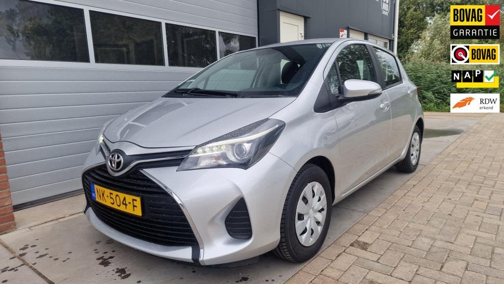 Toyota Yaris 1.0 VVT-i Aspiration | 12 Mnd BOVAG | NWE APK!, Auto's, Voorwielaandrijving, 12 maanden, Euro 6, 730 kg