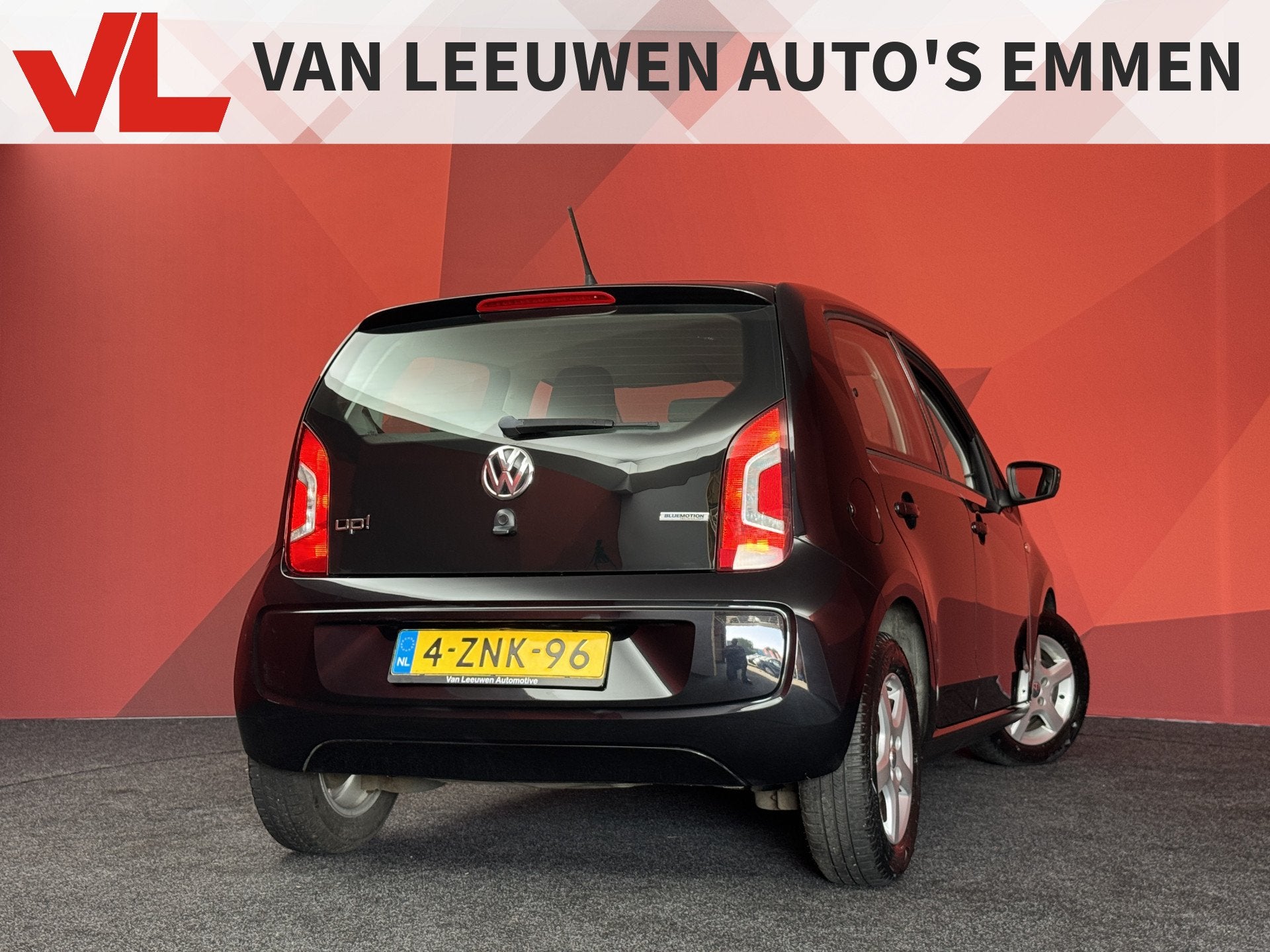 Volkswagen up! 1.0 move up! BlueMotion | 5-DRS | Navi | Airc, Auto's, Volkswagen, Voorwielaandrijving, Euro 5, Stof, Gebruikt