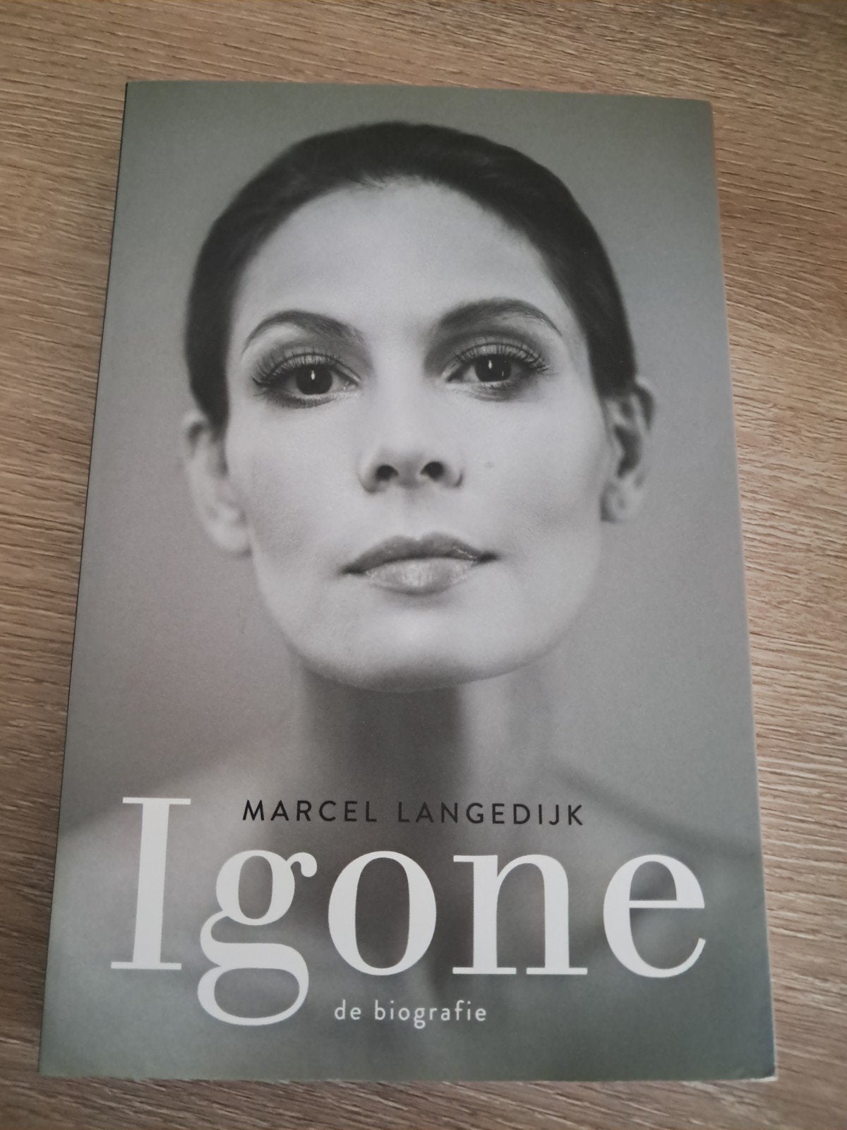 X8 Marcel Langedijk - Igone, Ophalen of Verzenden, Zo goed als nieuw, Marcel Langedijk