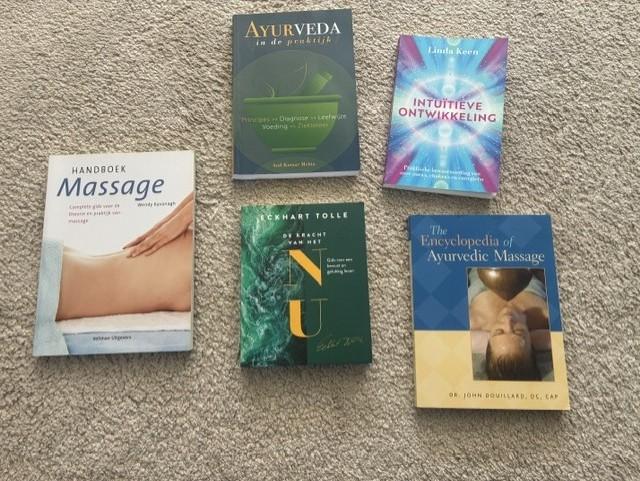 Spirituele & massageboeken te koop – als nieuw, Ophalen, Nieuw, Spiritualiteit algemeen, Overige typen