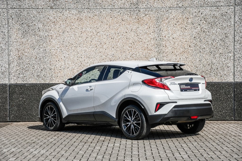 Toyota C-HR 1.8 Hybrid Dynamic (bj 2018, automaat), Stof, 4 cilinders, Origineel Nederlands, 26 km/l