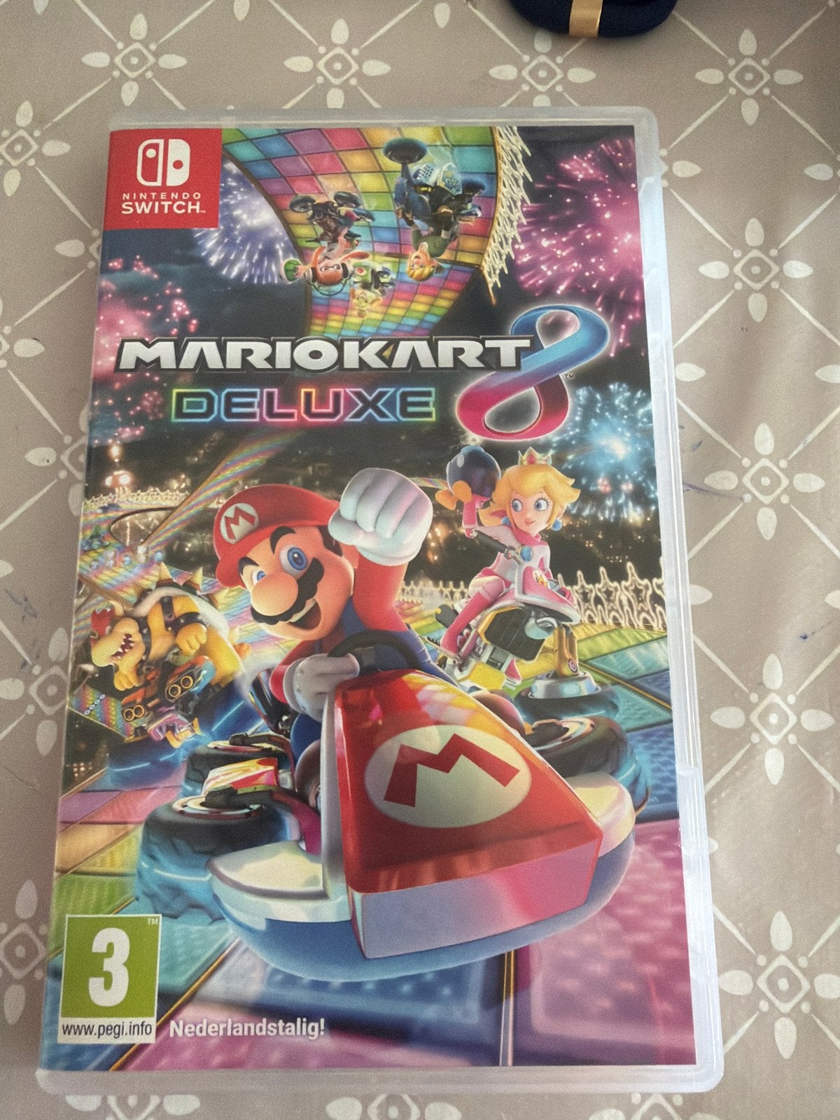 Mario Kart 8 Deluxe - Nintendo Switch, Spelcomputers en Games, Racen en Vliegen, Eén computer, Ophalen of Verzenden, Zo goed als nieuw