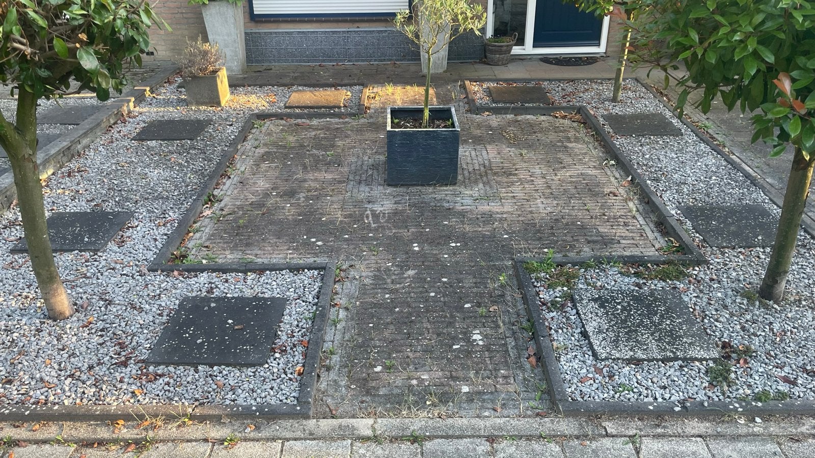 Gebruikte betonnen klinkers voor tuin of terras, Tuin en Terras, Tegels en Klinkers, Ophalen, Gebruikt, Klinkers, 10 m² of meer