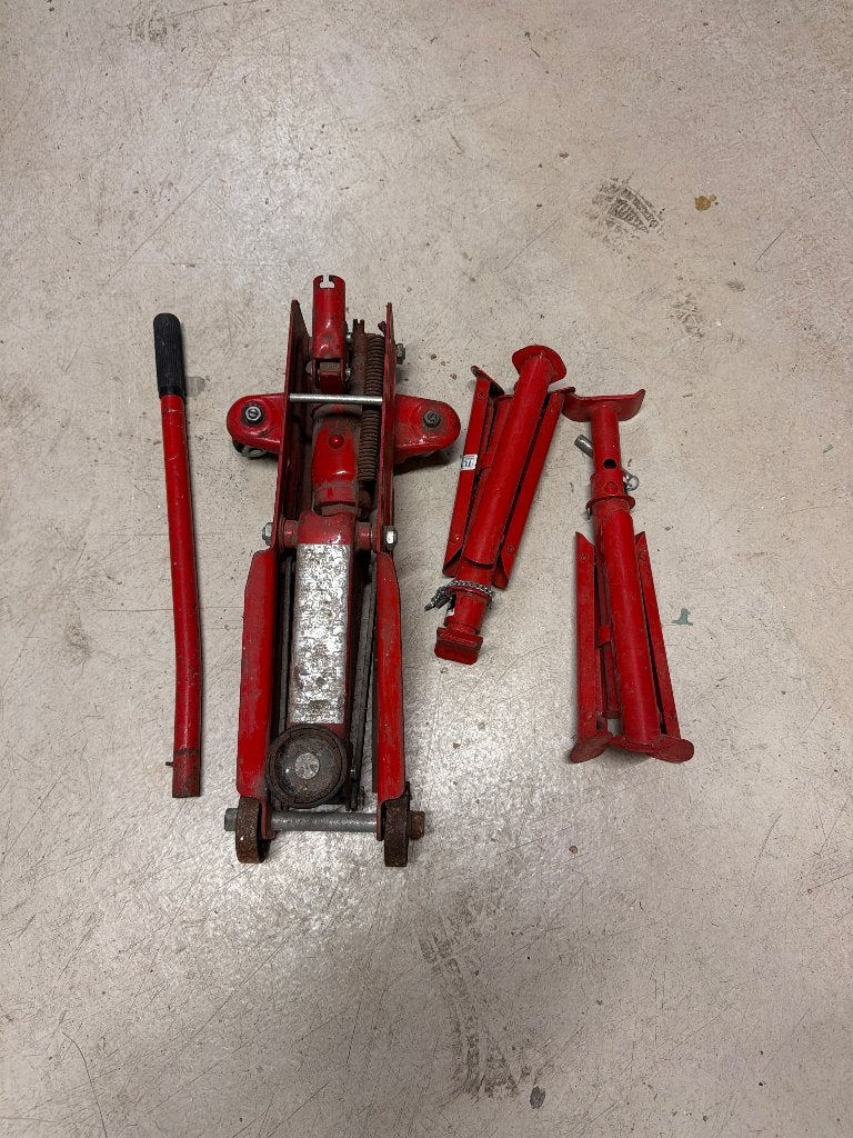 Garage krik met 2 pootjes, Ophalen of Verzenden, Gebruikt, Hydraulisch, Garagekrik