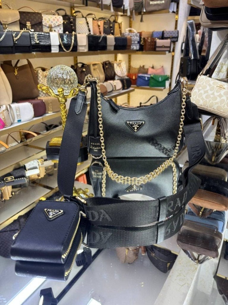 Prada Re-Edition Bag, Ophalen of Verzenden, Nieuw, Zwart, Handtas