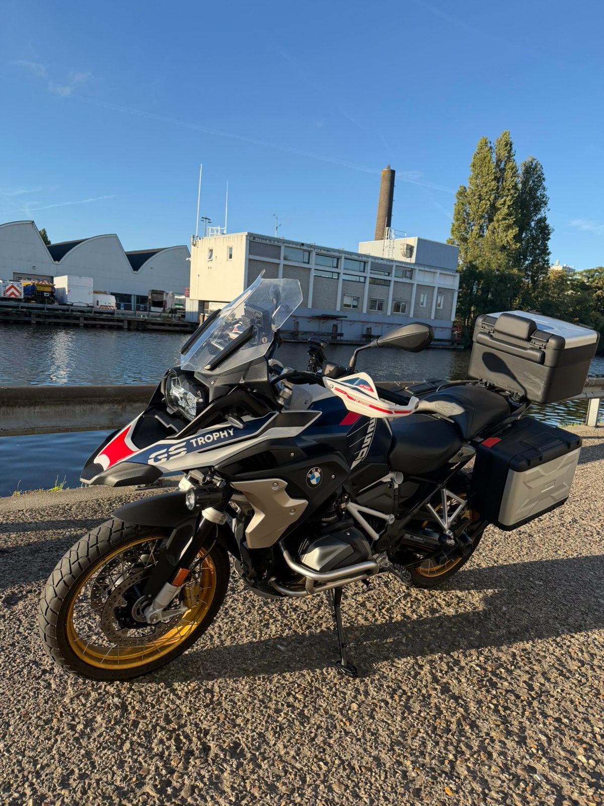 BMW R1250GS Trophy 2023 | 19.200 km | Akrapovič | Full Optie, 2 cilinders, 1254 cc, Motorrijbewijs A, Particulier