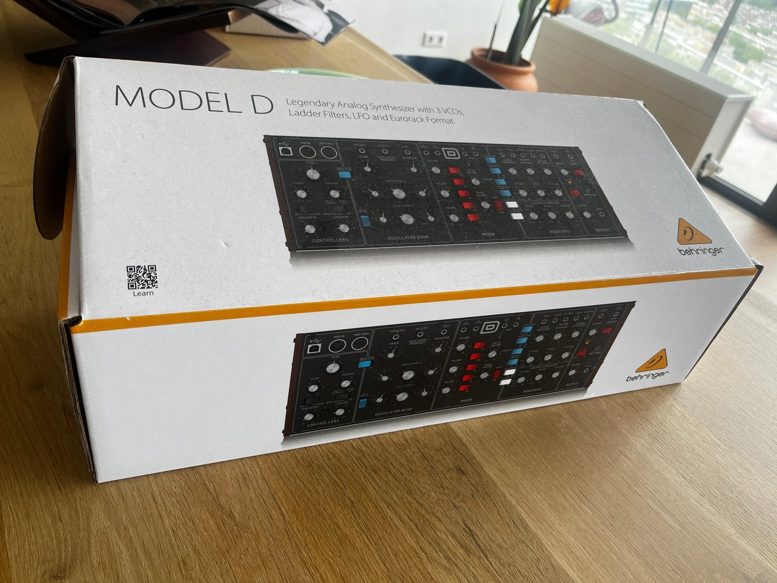 Behringer Model D - Legendarische Analoge Synthesizer, Overige merken, Zo goed als nieuw, Met midi-aansluiting, Overige aantallen