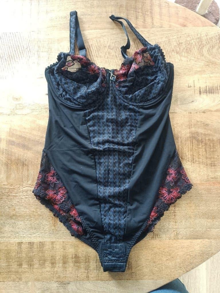 Prima donna body 80  D Nieuw zwart donker blauw 80D, Kleding | Dames, Ondergoed en Lingerie, Prima Donna, Ophalen of Verzenden