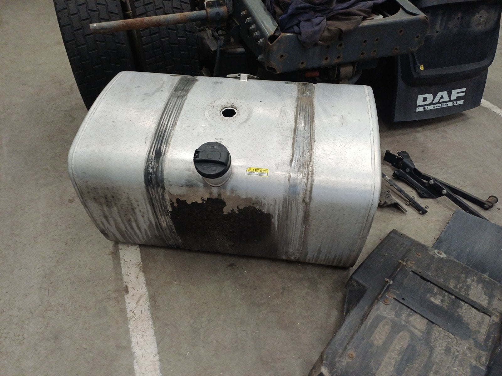 DAF Brandstoftank 430 dm³ - Gebruikt, Ophalen, Gebruikt