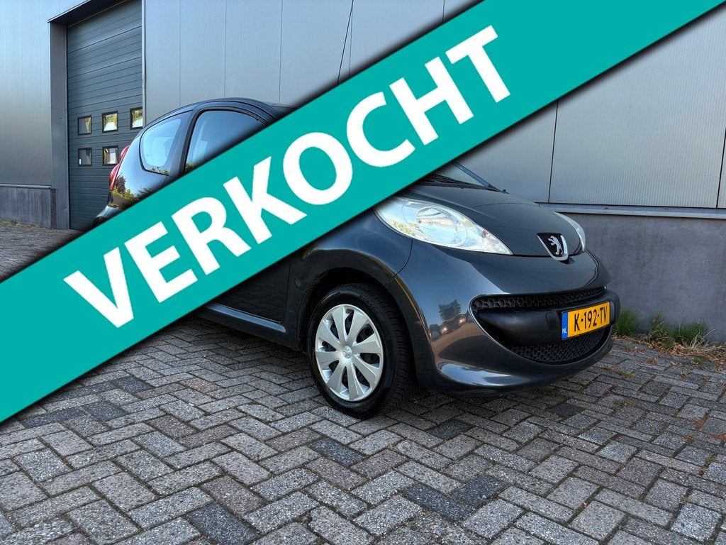 Peugeot 107 1.0-12V XR|Apk tot 04-2027, Voorwielaandrijving, Airbags, Gebruikt, 4 stoelen