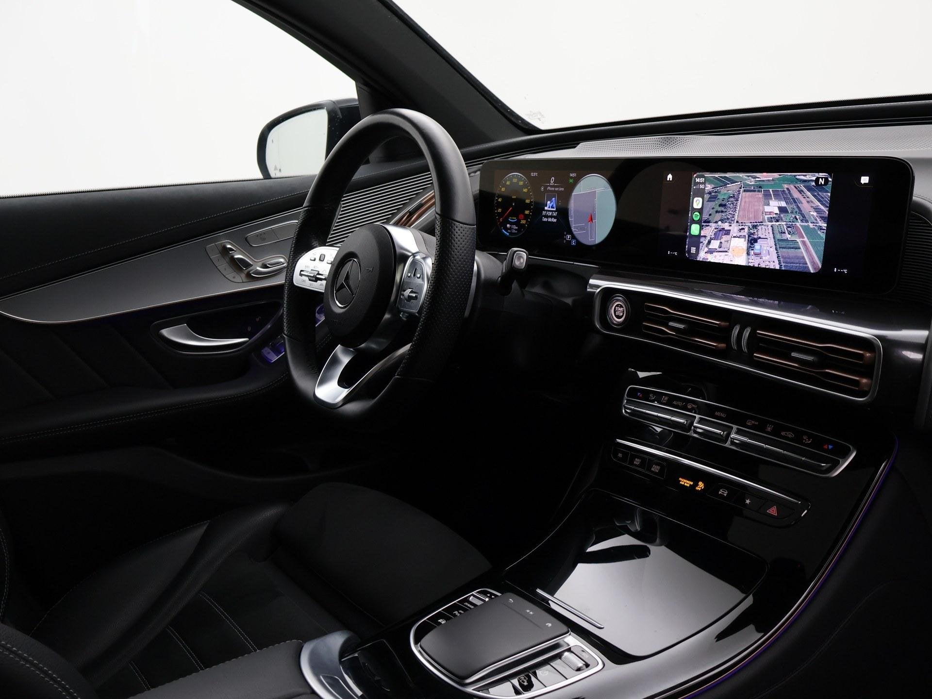 Mercedes-Benz EQC 400 4MATIC 408 PK AMG LINE 97% SOH + 21 IN, Automaat, Zwart, 80 kWh, Leder en Stof