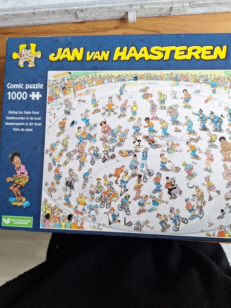 Jvh Skateboarden in de bowl en 500stukjes Fire, Ophalen of Verzenden, 500 t/m 1500 stukjes, Zo goed als nieuw