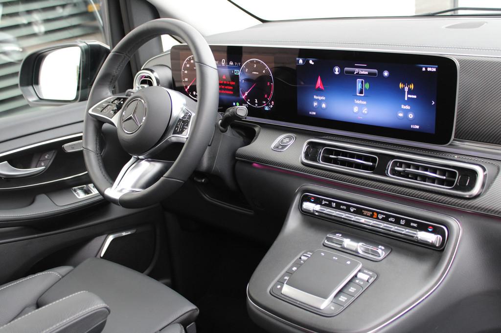 Mercedes-Benz V-Klasse 300d / DC / AMG / Panorama / bj 2025, Automaat, Achterwielaandrijving, Gebruikt, 4 cilinders