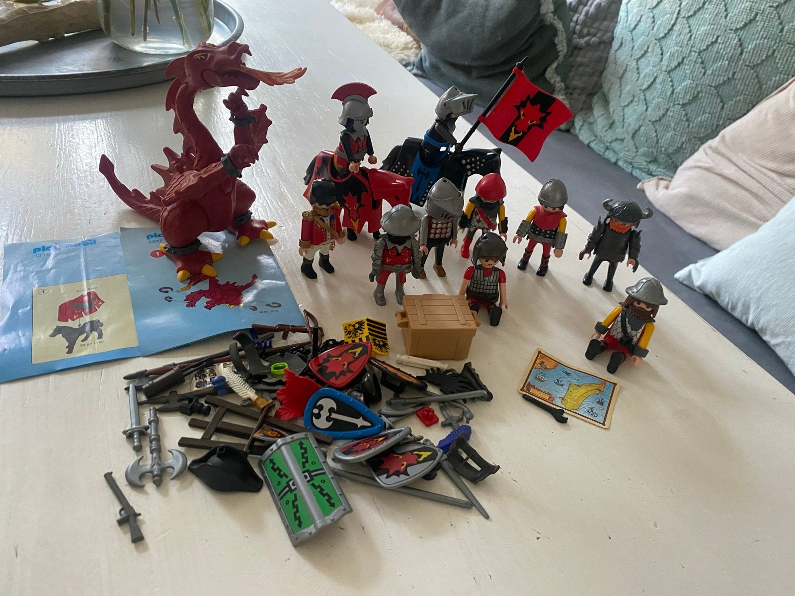 Playmobil Draak, 9 Ridders, 2 Paarden & Accessoires, Ophalen of Verzenden, Gebruikt
