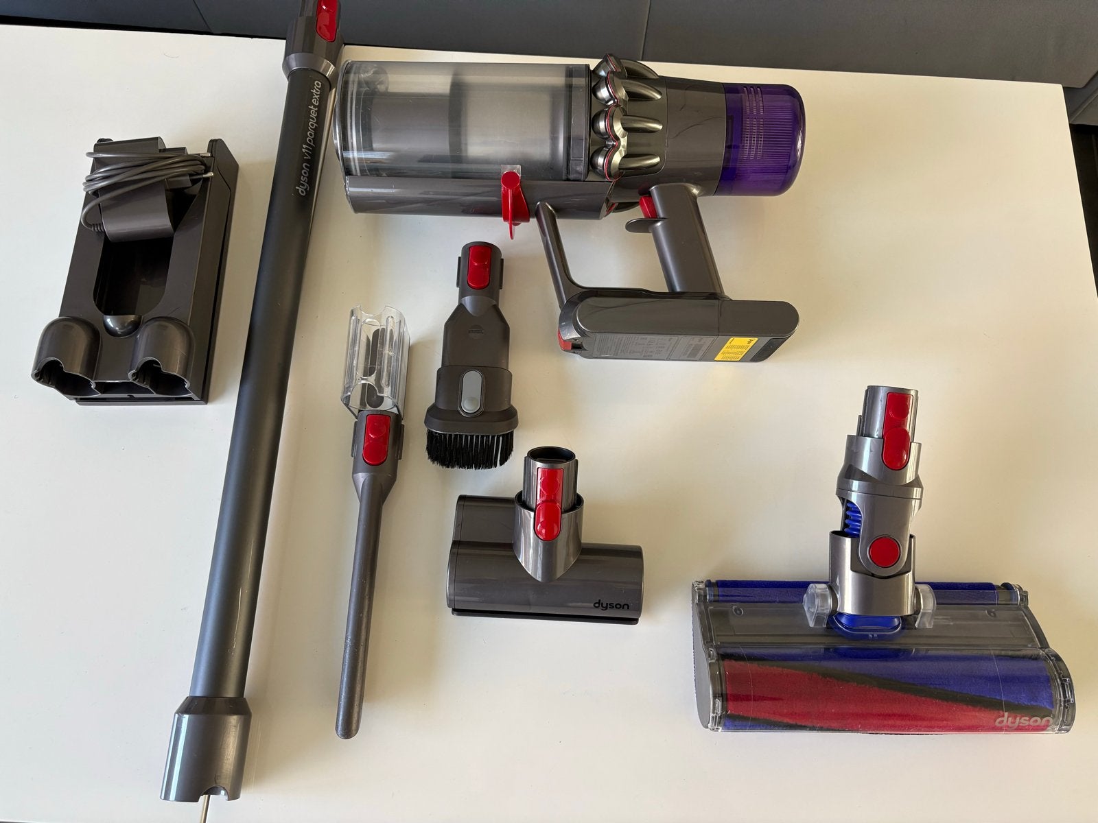 Dyson V11 Absolute steelstofzuiger - Zo goed als nieuw, Ophalen, Draadloos, Zo goed als nieuw, Dyson